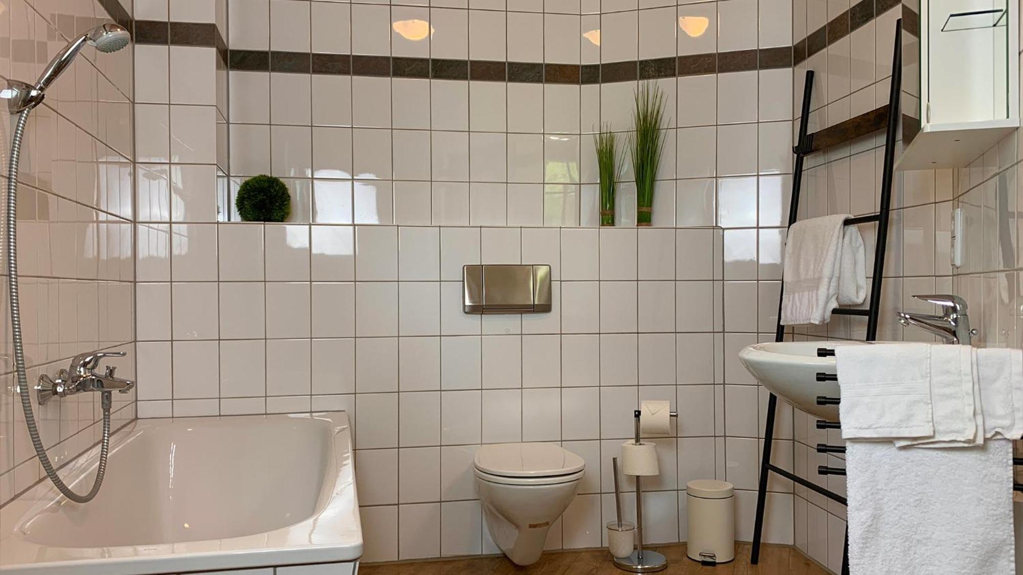 Naturnahe Gaestewohnung Im Heidelandhaus Henzendorf Neuzelle Bagian luar foto